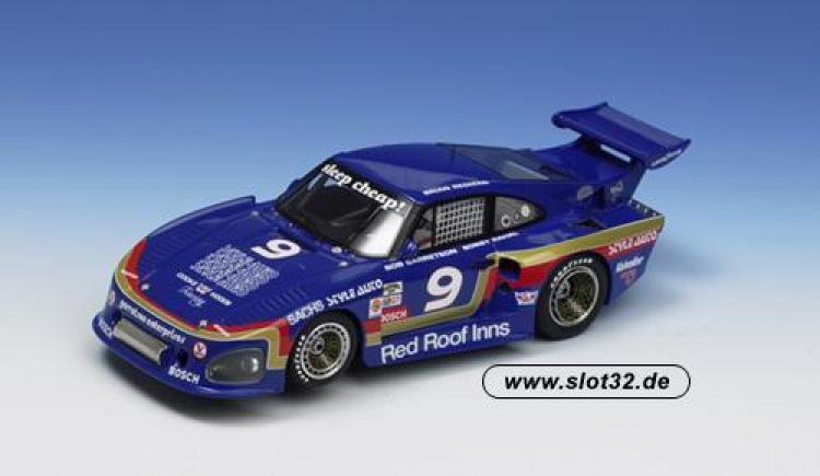 Racer Porsche 935 Kremer blue # 9